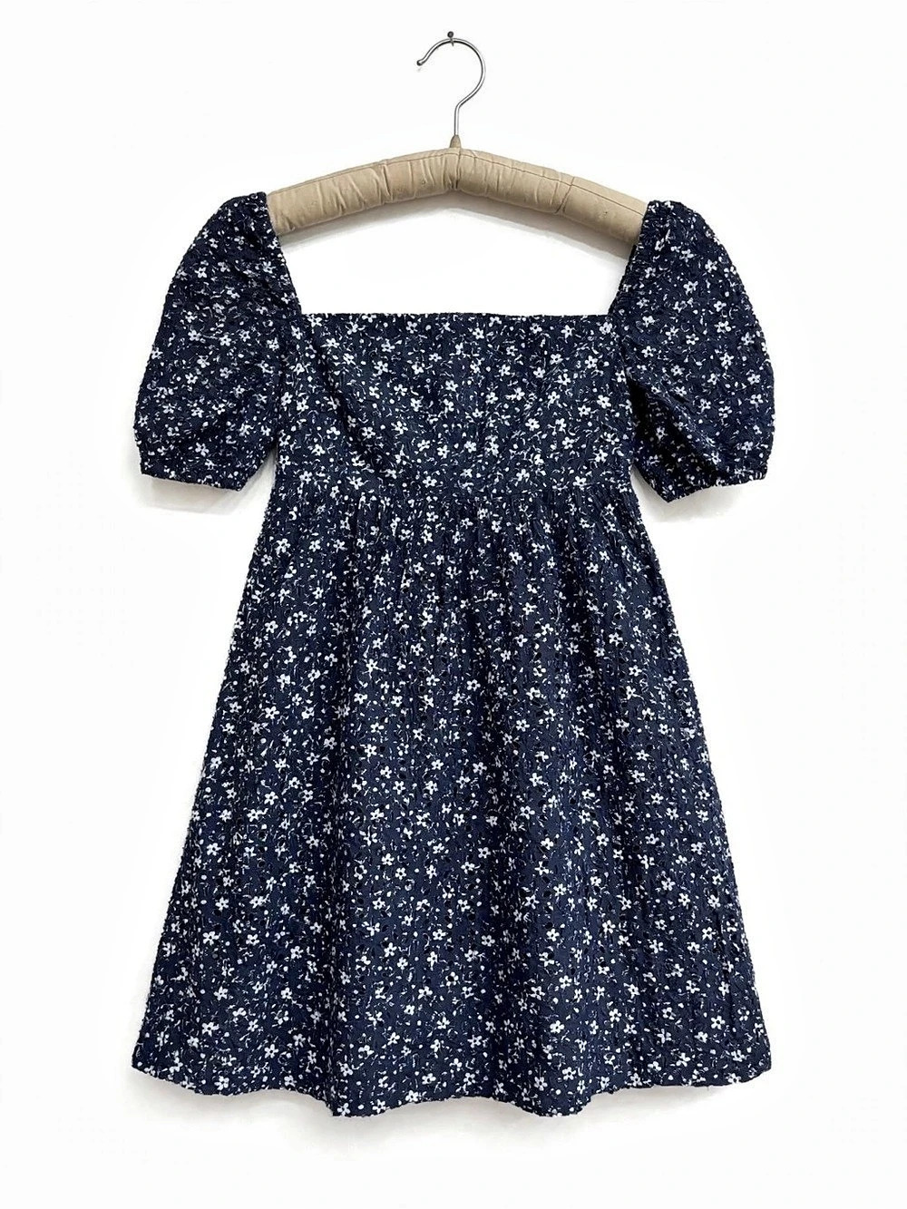 Maeve by Anthropologie Lillianne Navy Blue Floral Eyelet Mini Dress Size 6 - 15"